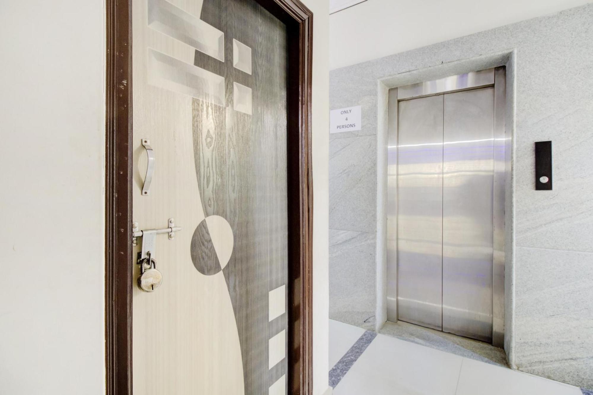 Hotel O Malnad Grand Inn Kumbalgod ภายนอก รูปภาพ