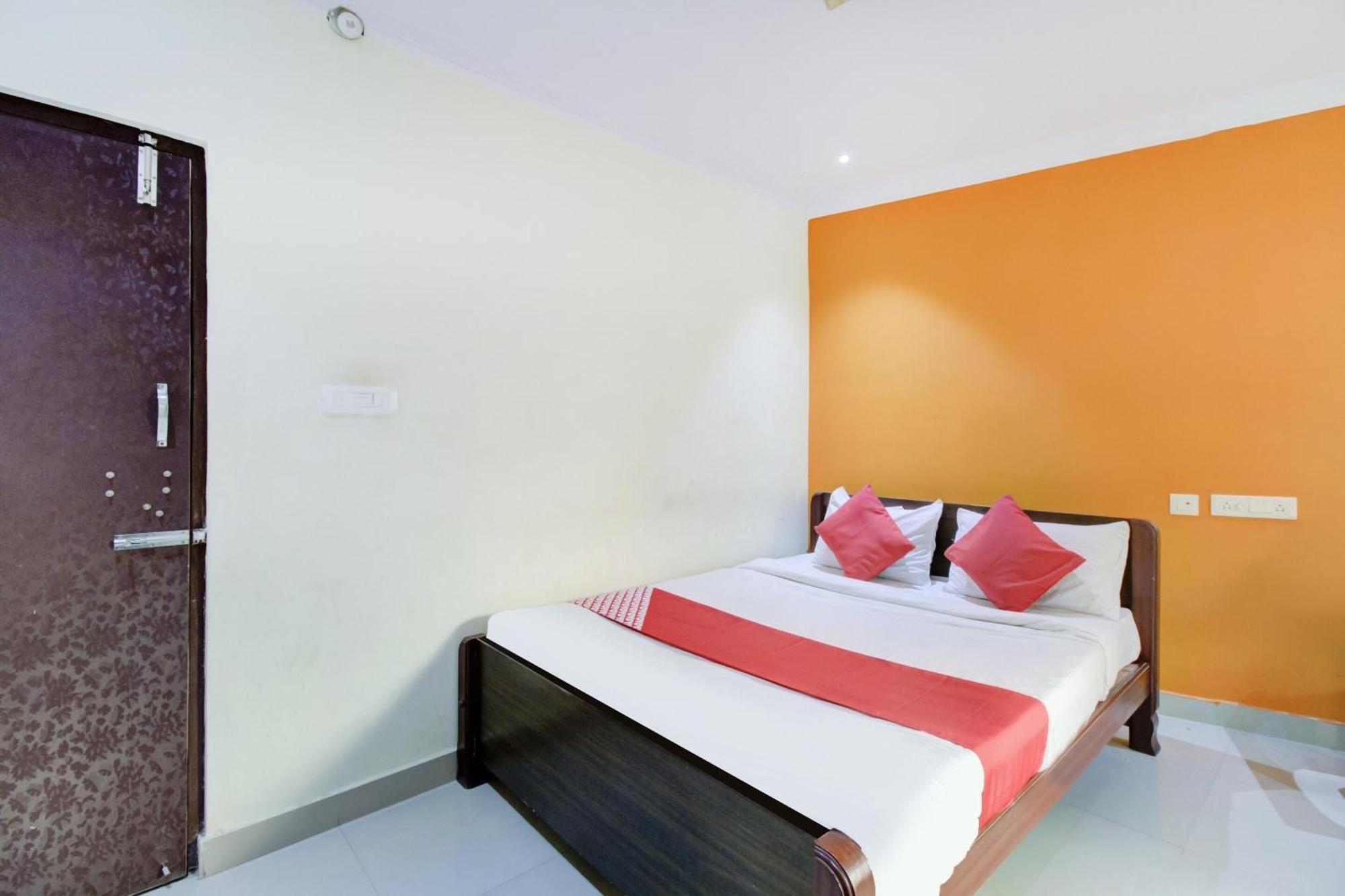Hotel O Malnad Grand Inn Kumbalgod ภายนอก รูปภาพ